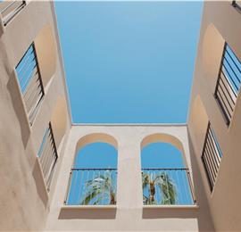 3 bedroom villa with heated pool in Noto, sleeps 6